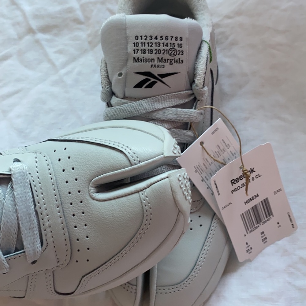 REEBOK x MARGIELA classic tabi sneakers Grey - Picture 3 of 6